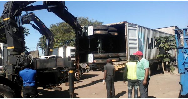 Positive feedback from TITAN African customers of flatbed semi trailer