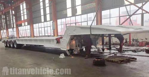 Factory Show of 4 Axle Folding Gooseneck Trailer
