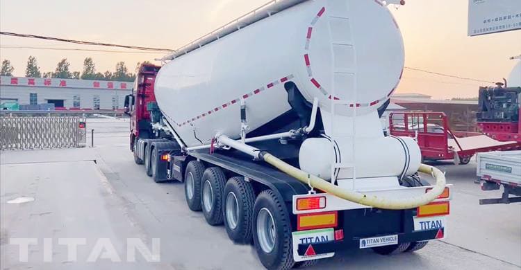 4 Axles 60 Cubic Cement Bulker Trailer