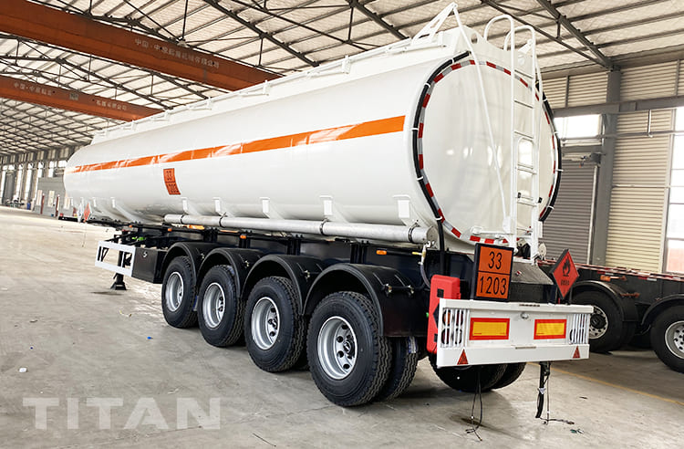 4 Axles Petroleum Tanker Trailer