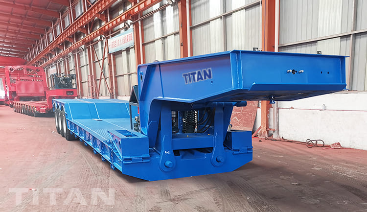 3 Axles Heavy Duty Lowbed Transport Trailer