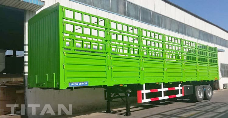 Tri Axles Livestock Animal Transport Trailer