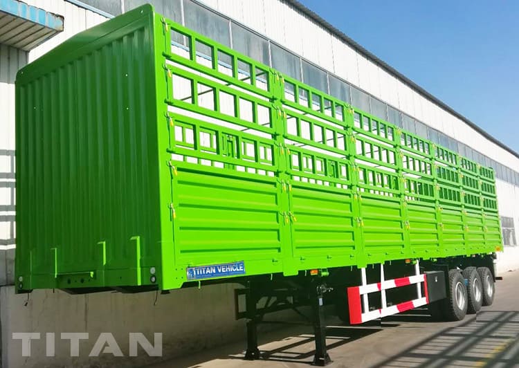 Tri Axles Livestock Animal Transport Trailer