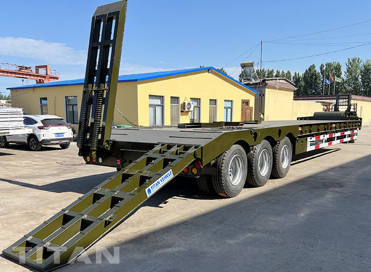 3 axles low loader trailer