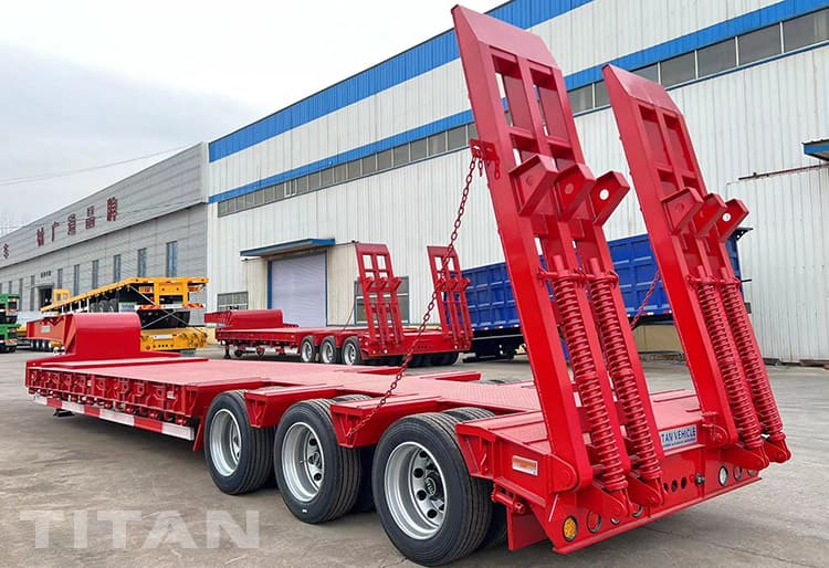80 Ton Tri Axle Low Bed Trailer for Sale in Suriname