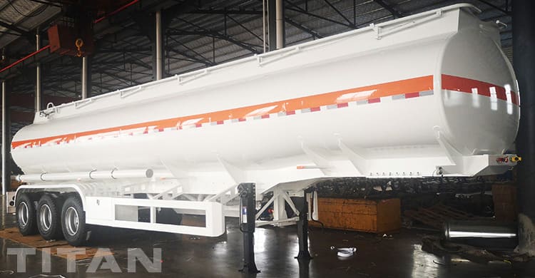 50000 Liters 3 Axle Petroleum Tanker Trailers for Sale in Tanzania