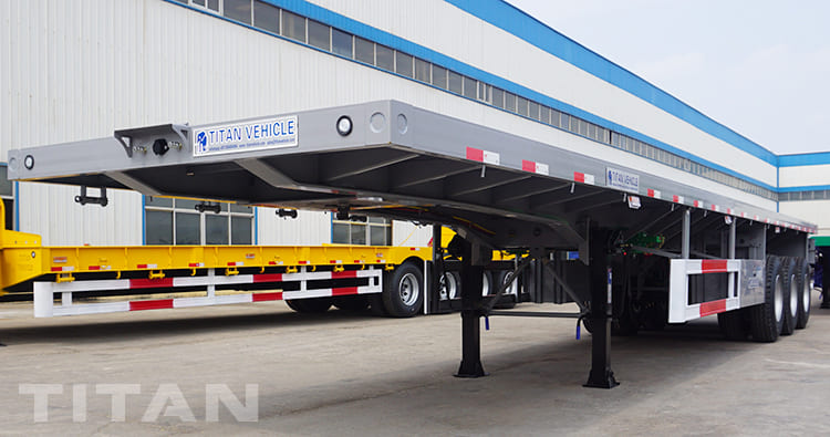 Tri Axle 40 Ft Semi Truck Flatbed Trailer for Sale in Cameroon