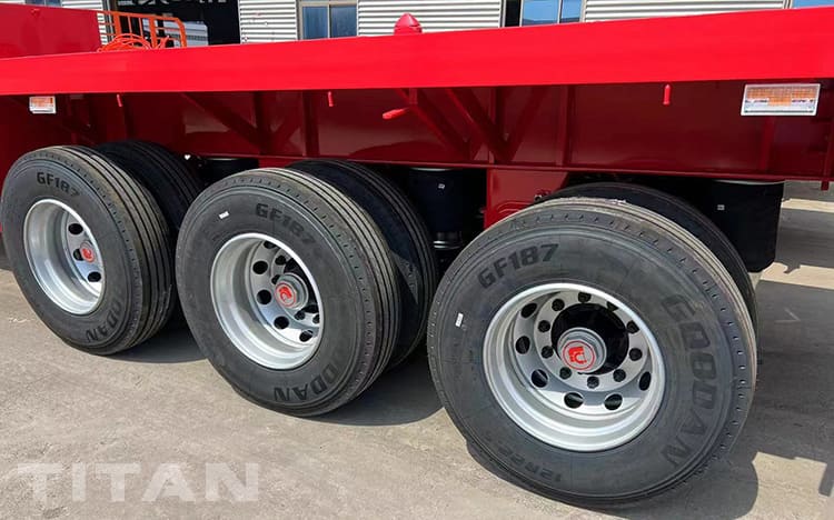 40Ft Tri Axle Semi Trailer Flat Bed for Sale in Chile 