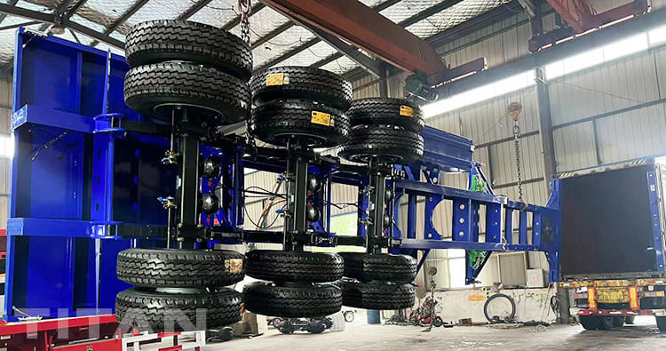 Tri Axle Container Chassis 40 Ft for Sale in El Salvador