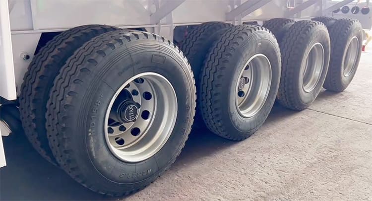 New 13M 4 Axle Semi Truck Flatbed Trailer for Sale Price