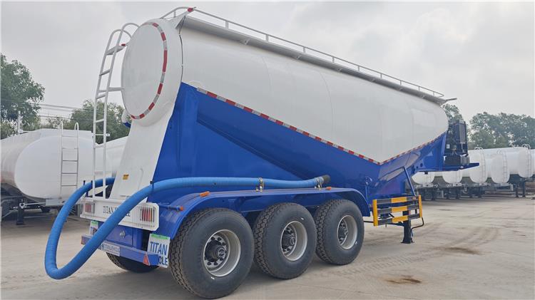 Cement Tanker Truck Trailer for Sale in Jamaica