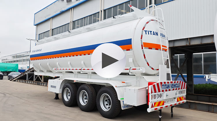 Tri Axle 42000 Liters Crude Oil Tanker Trailer for Sale in Jamaica