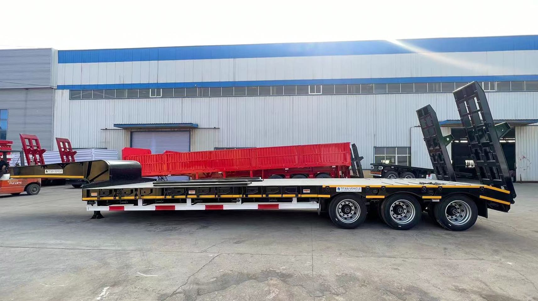40 Feet Low Bed Trailer Truck manufacturers near me in Tanzania
