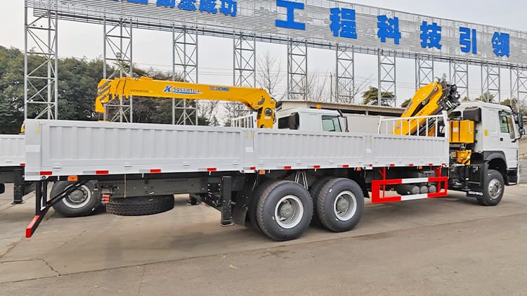 Folding Boom Truck Crane for Sale