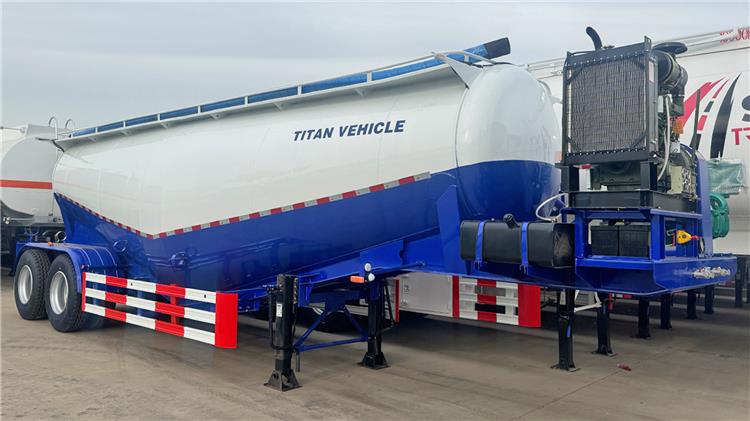 2 Axle 25CBM Cement Powder Tankers Truck for Sale In UAE
