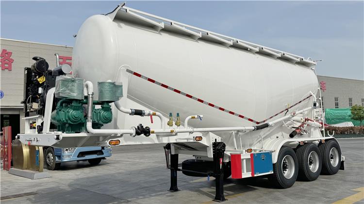 Cement Transport Truck Vehicle for Sale In Jamaica