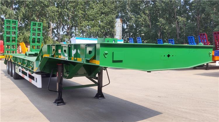 3 Axle Equal Width Gooseneck Low Bed Trailer For Sale In Tanzania