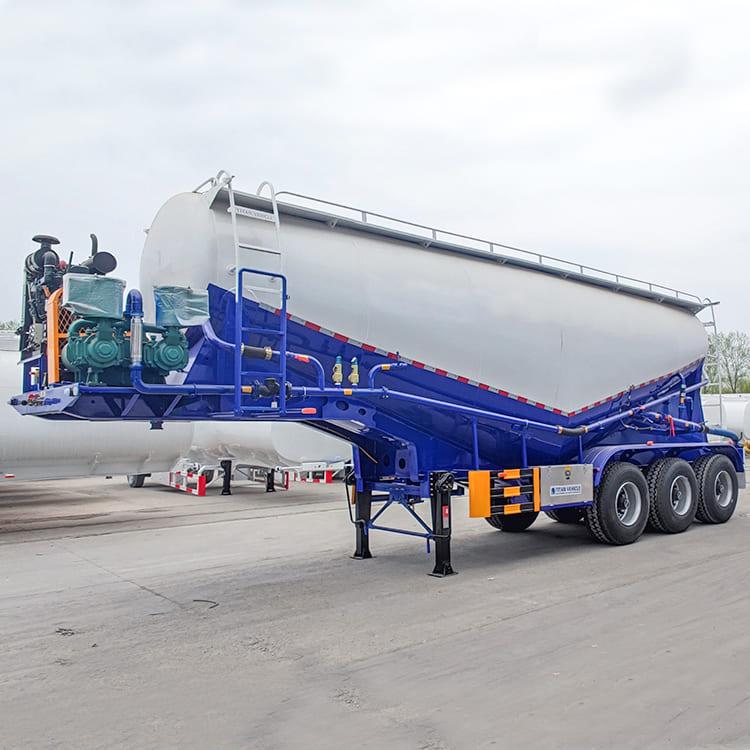 3 Axle Bulker Truck Transporter