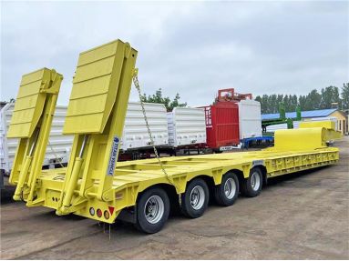 4 Line 8 Axle 150 Ton Low Bed